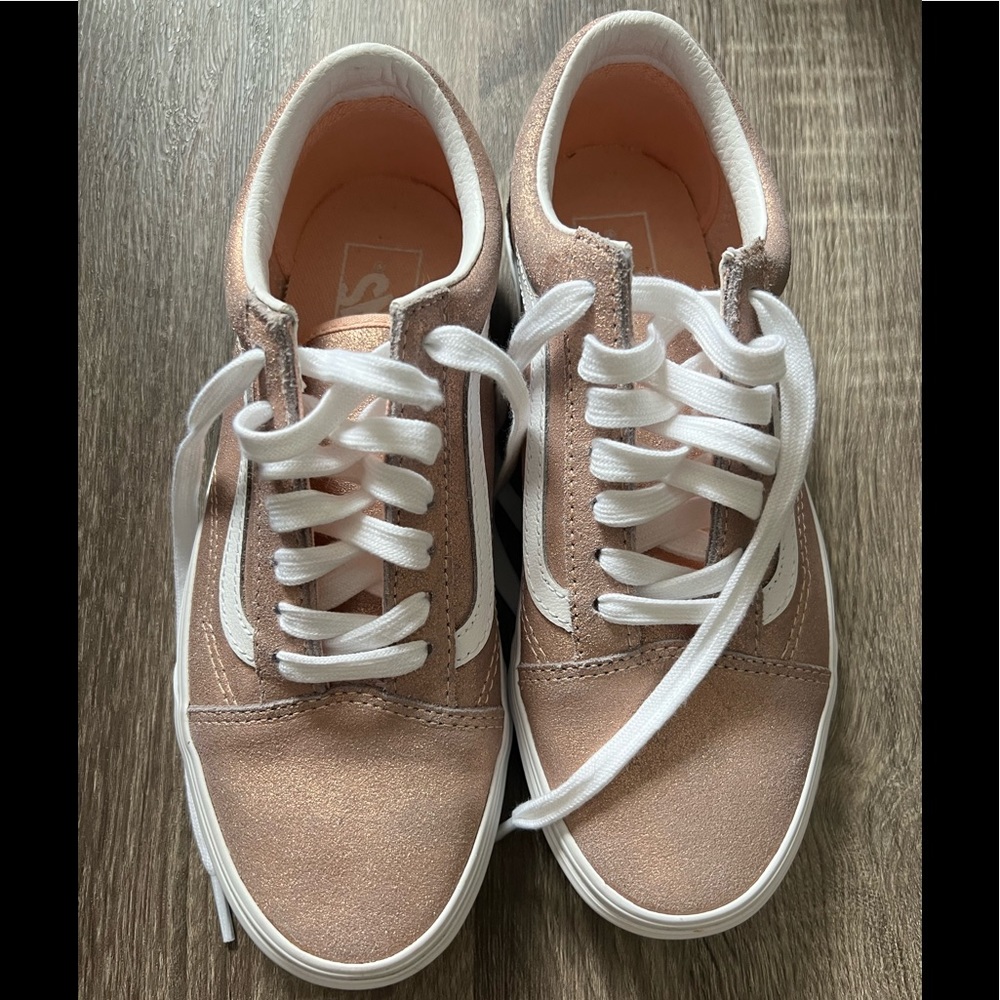 Size 7 womens rose gold vans